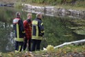 Einsatz BF Koeln PKW im See Koeln Esch P175